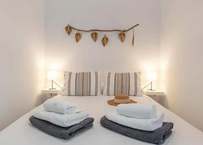 El Barquillo * La Santa